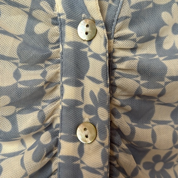 COTTON CANDY LA MESH FLORAL BUTTON FRONT LONG SLEEVE TOP - Picture 6 of 9